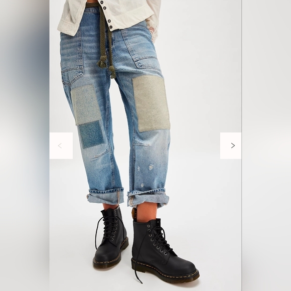 Dr. Martens 1460 Smooth Leather Lace Up Non Slip Chunky  Boots 8 - Picture 2 of 16